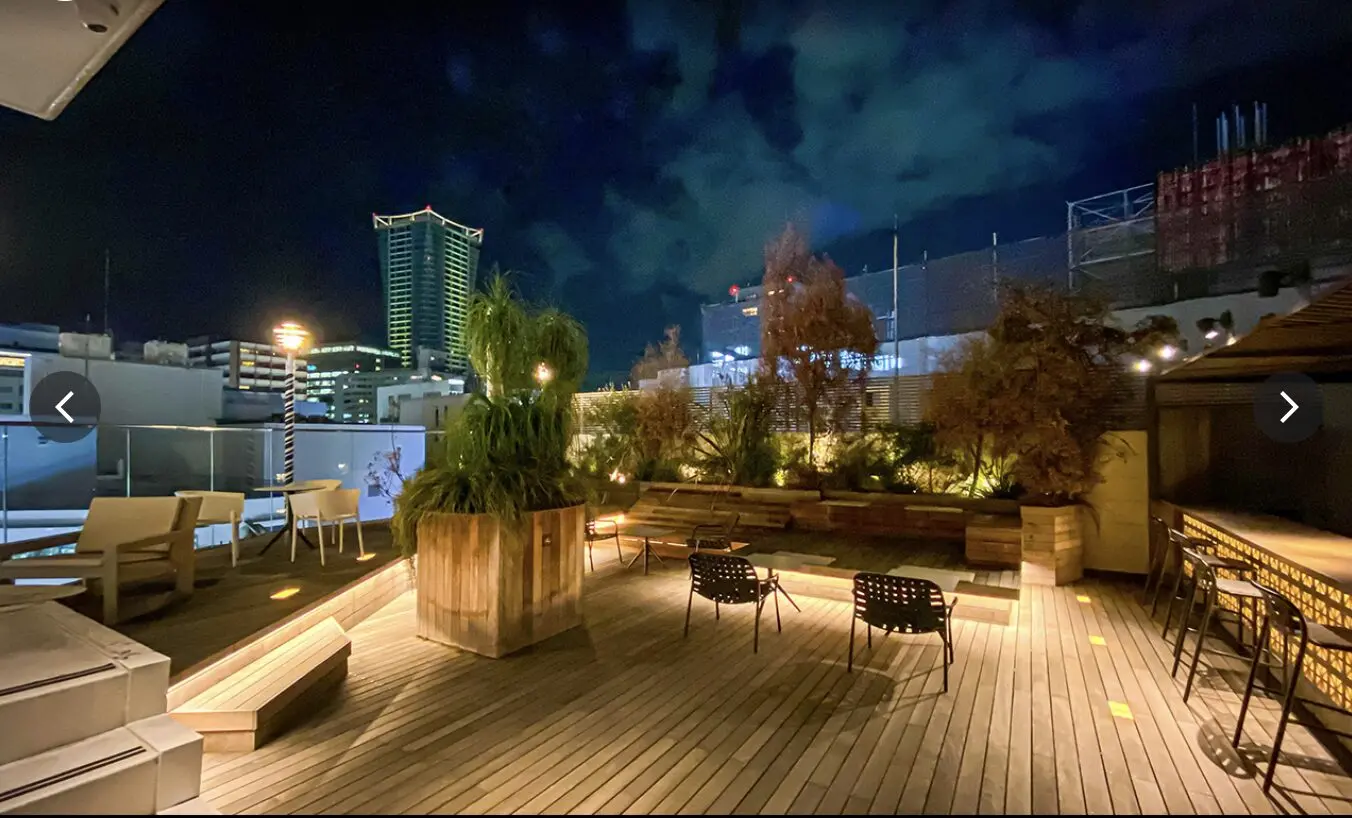 BBQ on the building