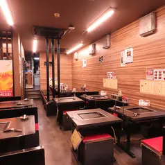 月島美食帖 No.U もんじゃストリートで楽しむ本格鉄板パーティー