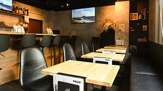 Cafe&bar E’clat 新宿駅