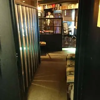 ｉｔｔｅｎ ＢＡＲ（イッテンバー）