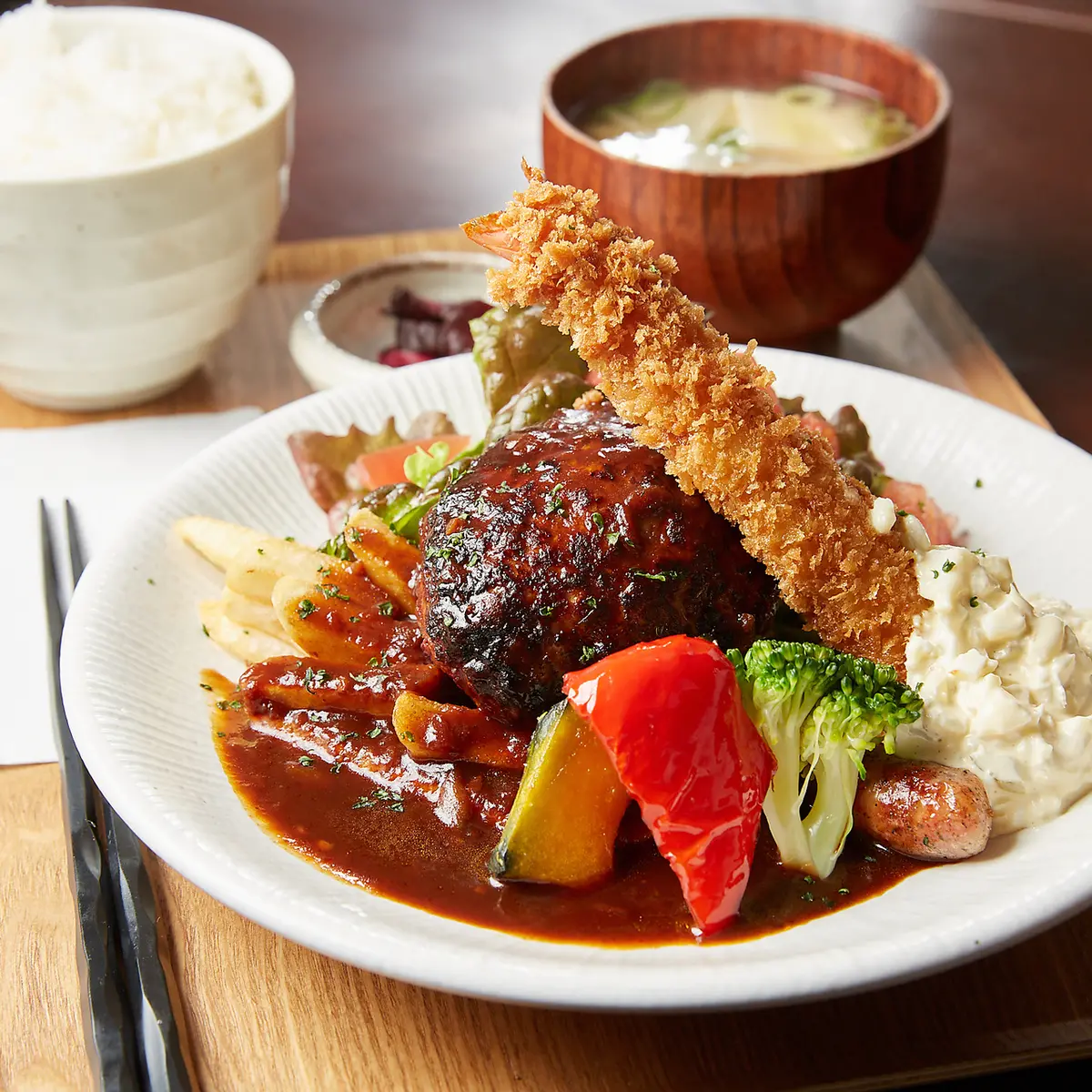 Cafe & Kitchen 松吉
