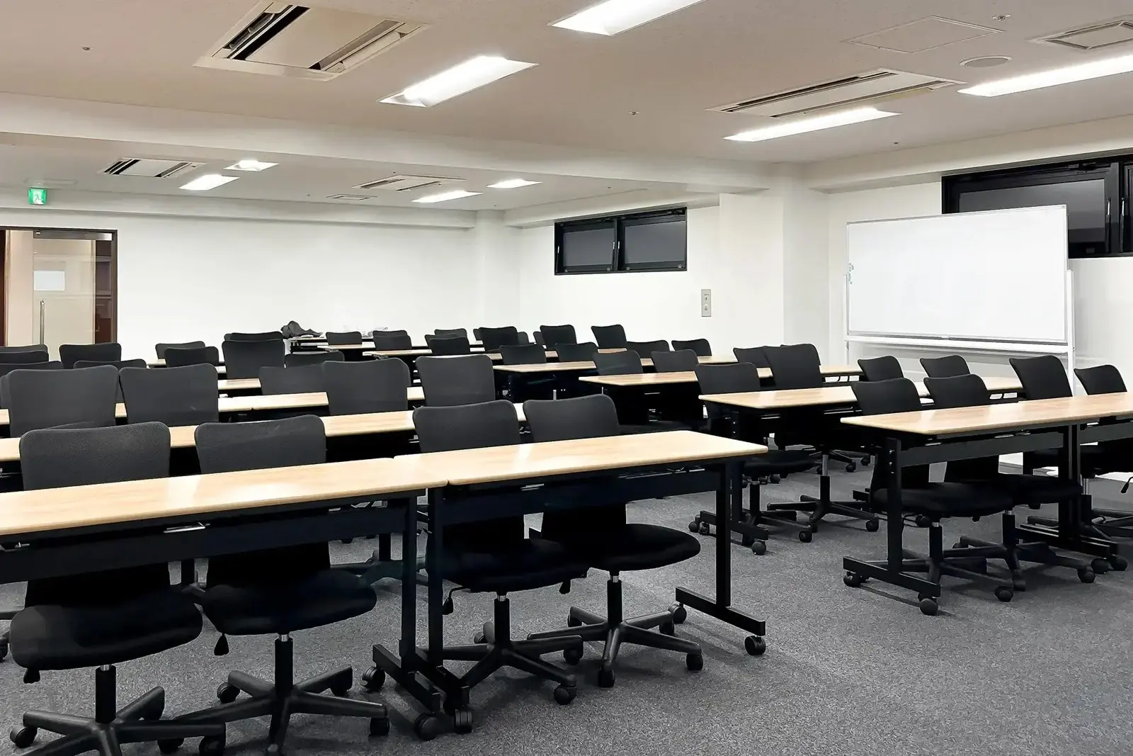 BasisPoint Lab 新橋銀座口店Lab.B（奥側） 3