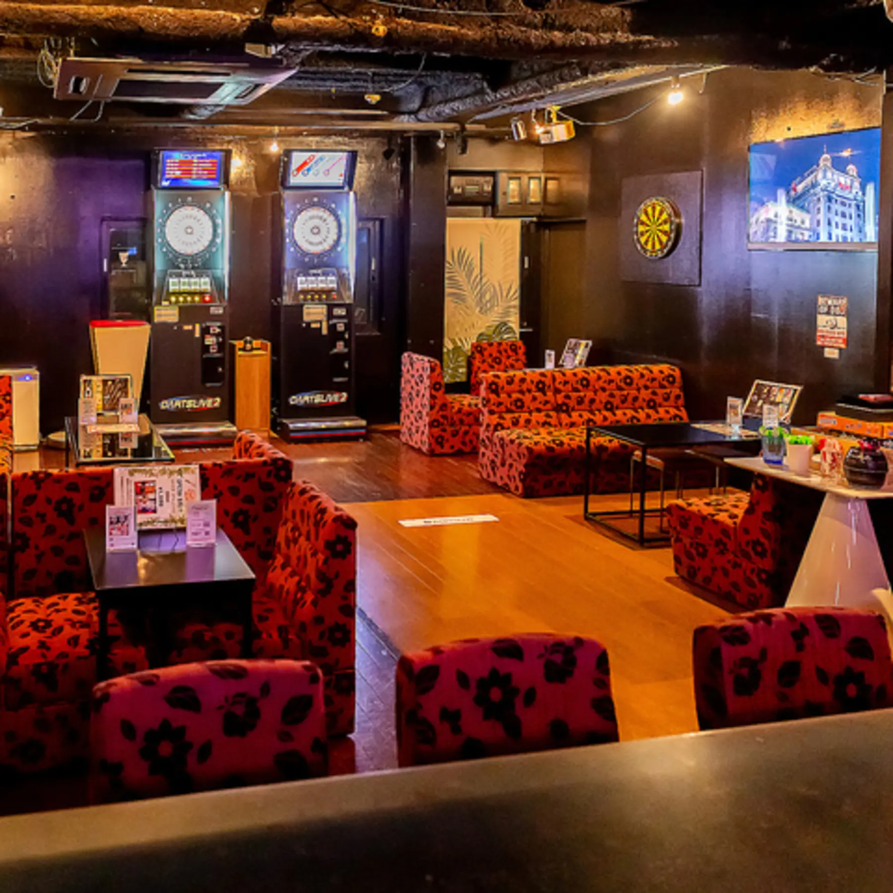 AMUSE & BAR BULLDOG 1