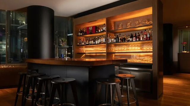 TWO ROOMS GRILL | BAR 2