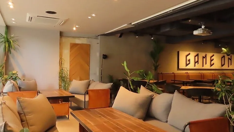 T4 KITCHEN 1