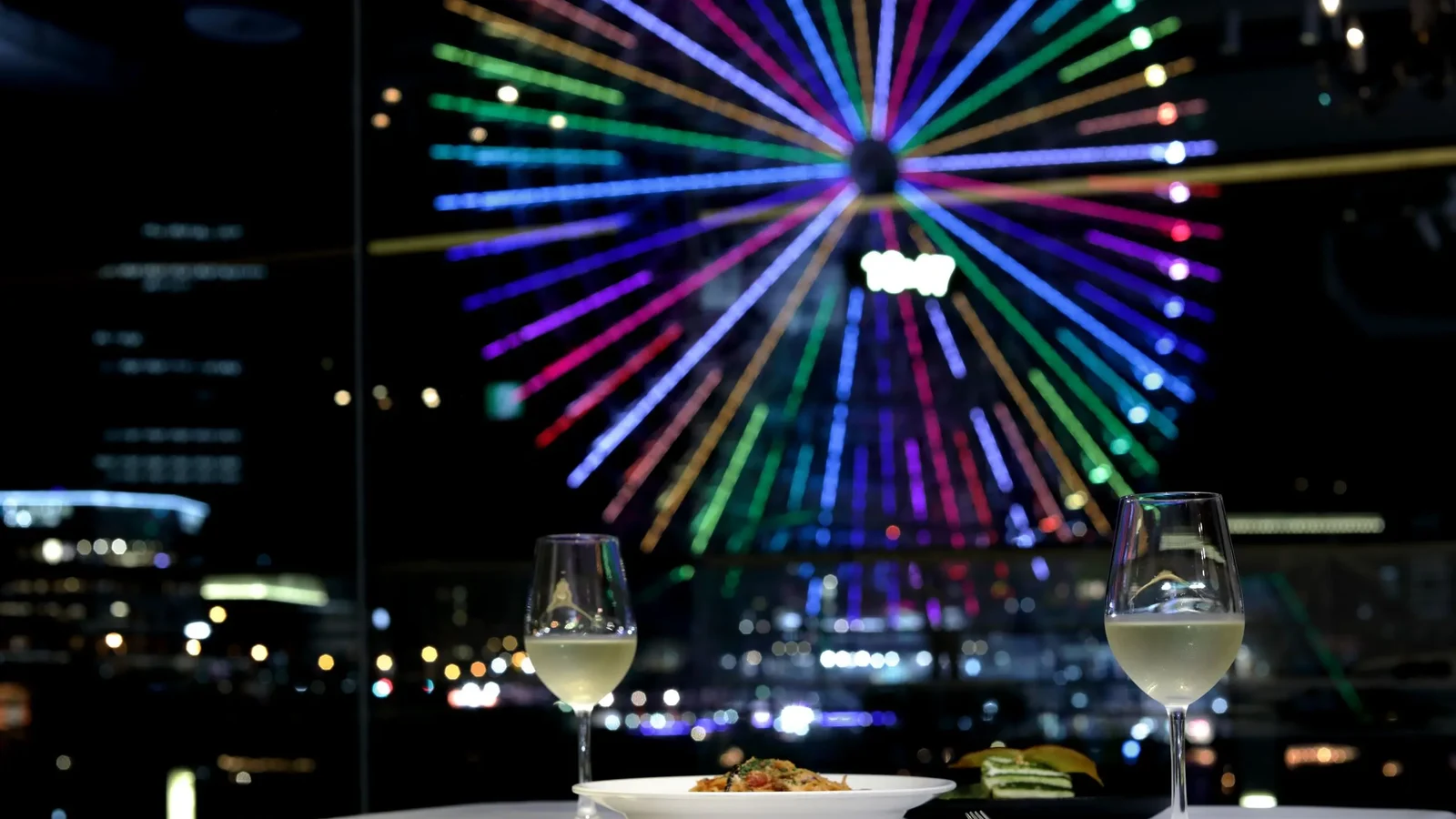 24/7 restaurant