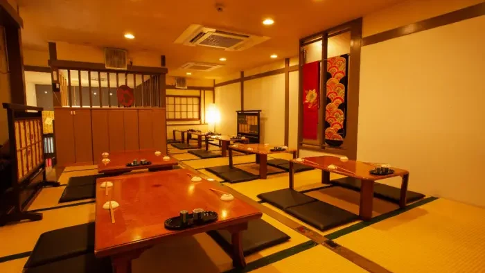 ワインの酒場。ディプント新宿三丁目店
