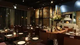 Trattoria Azzurri（トラットリア アズーリ）