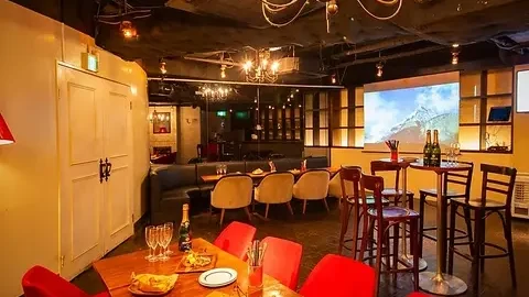 dining & bar KITSUNE