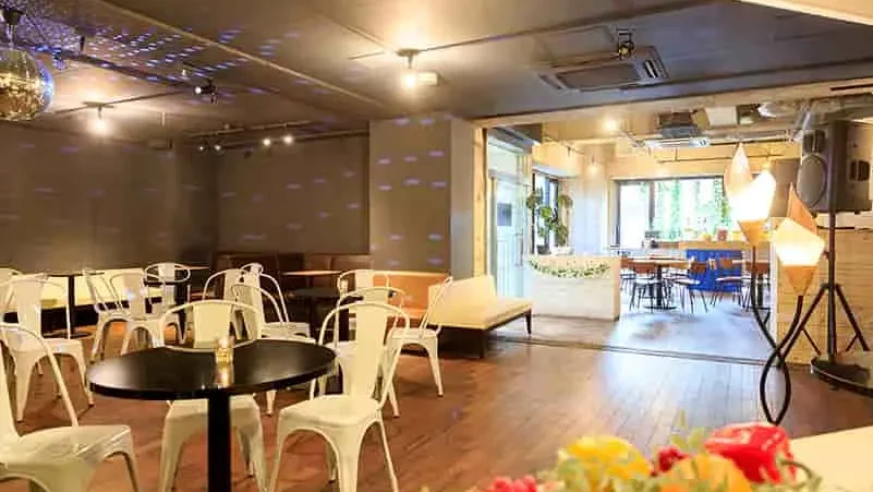 池袋Hoteyes