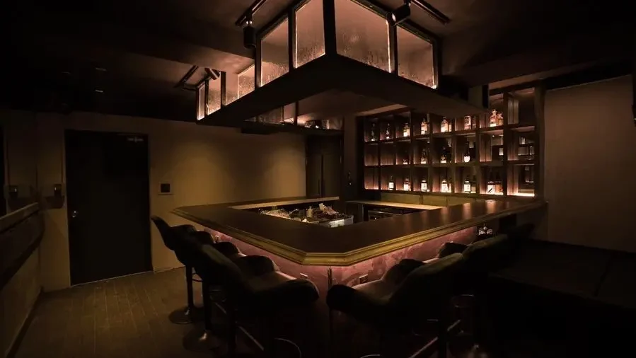 BAR ARRIBA 新橋