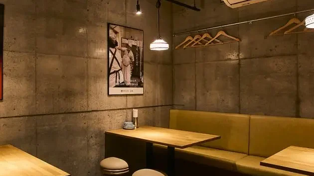ロ・スパッツィオ 隠れ家居酒屋で賑やかな追いコンを