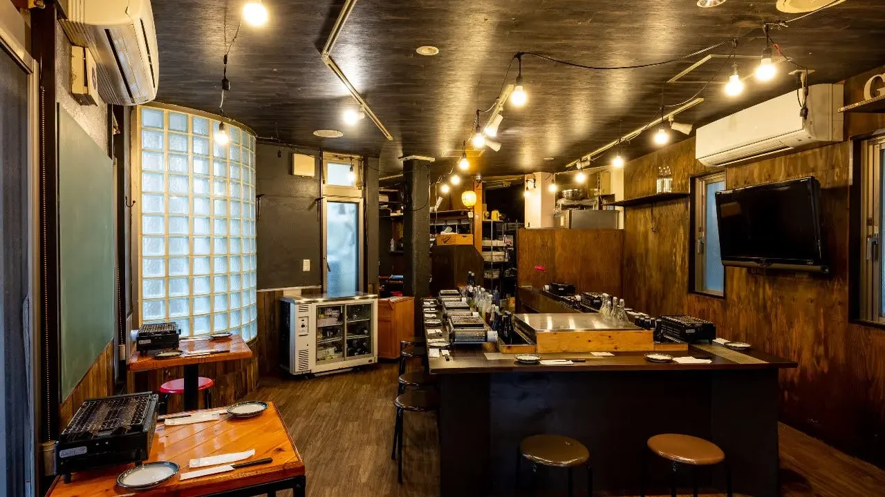 Pizzeria & Trattoria AD’ACCHIO 北千住店 掘りごたつと個室で落ち着いた宴会を