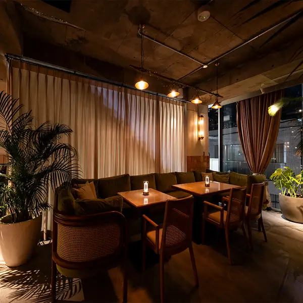 cafe terrace & bistro Queency（クインシー） 2