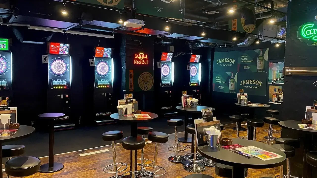 Beer Pong Bar GROVE squad 六本木店