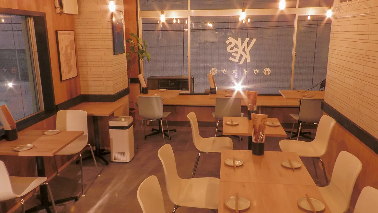 洋風居酒屋 呑食ウイスケ 八王子 店内写真