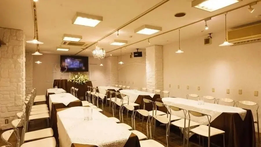 リリーバンケット 栄 伏見店 栄エリアの魅力 栄は名古屋市の中心部に位置する中部