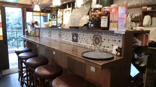 BAR K