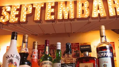イタリアン＆ワインバー CONA西新宿店