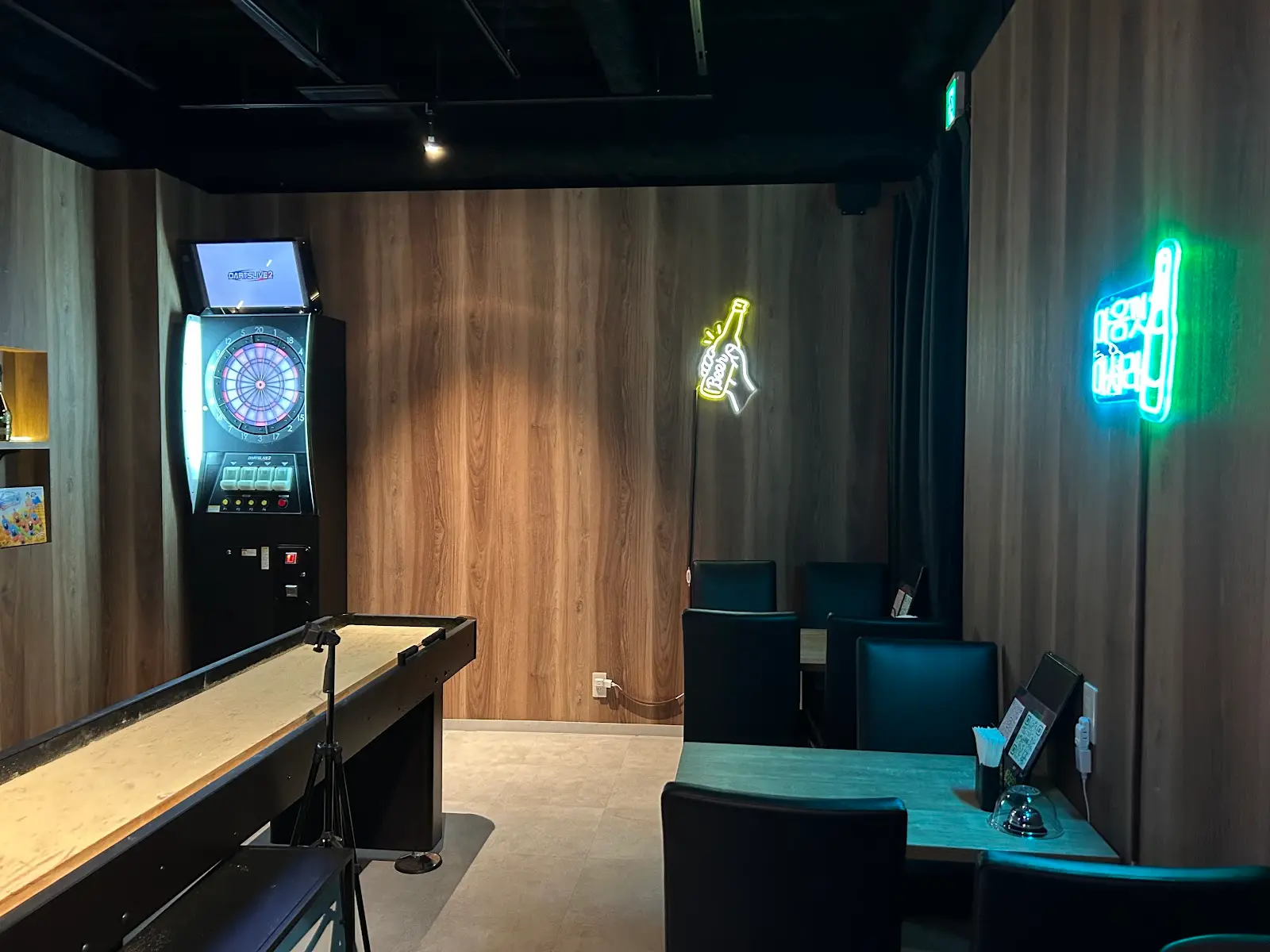 アミューズメント BAR Z1 新宿東口店