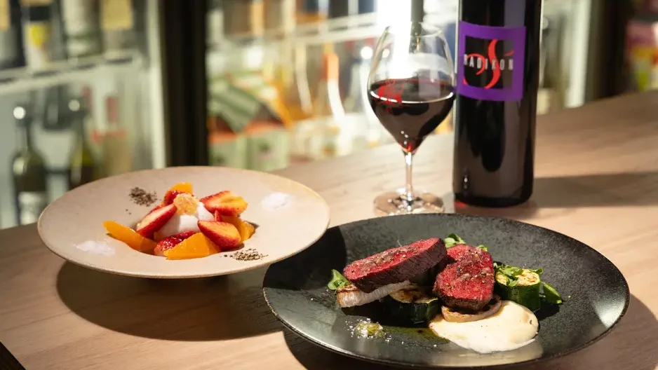 Natural Wine BASE -kotobuki- 池袋