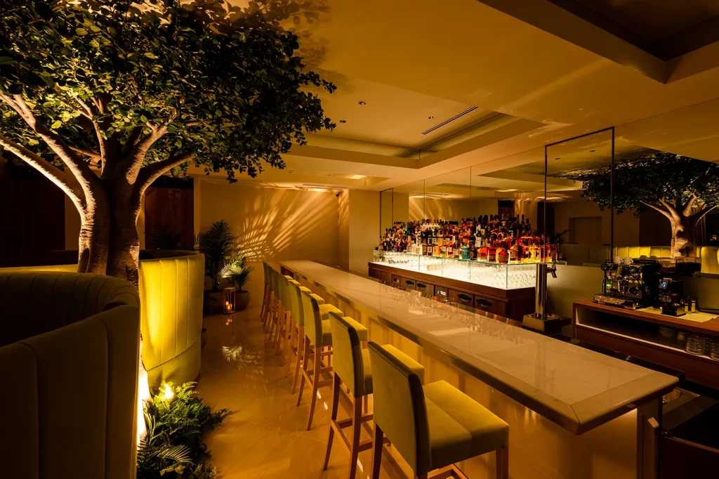 BAR THIRD PLACE GARDEN（バー サードプレイスガーデン） 店内写真