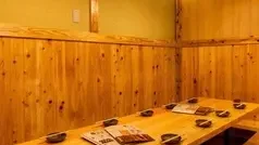 ダイニングダーツバー Bee 大宮店 店内写真