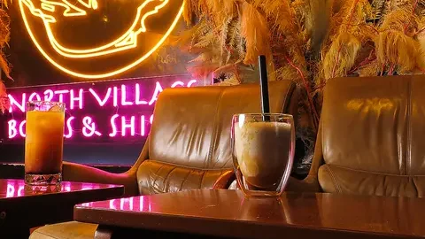 SHISHA CAFE NORTH VILLAGE 新宿歌舞伎町2号店
