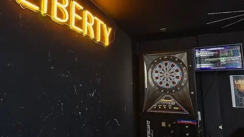 DINING BAR LIBERTY 梅田店