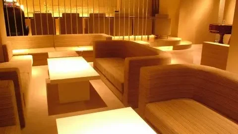 ROOM 六本木