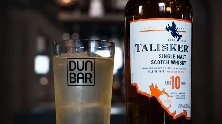 BAR DUNBAR