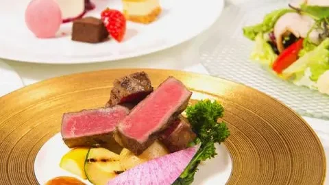 フィオーリア六本木店