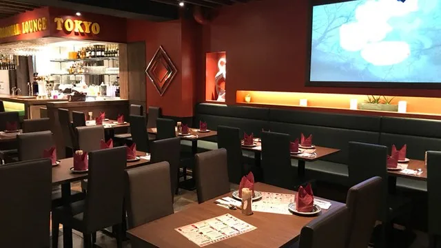 コロニアルラウンジ新宿