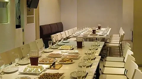 貸切ダイニング ケーズ