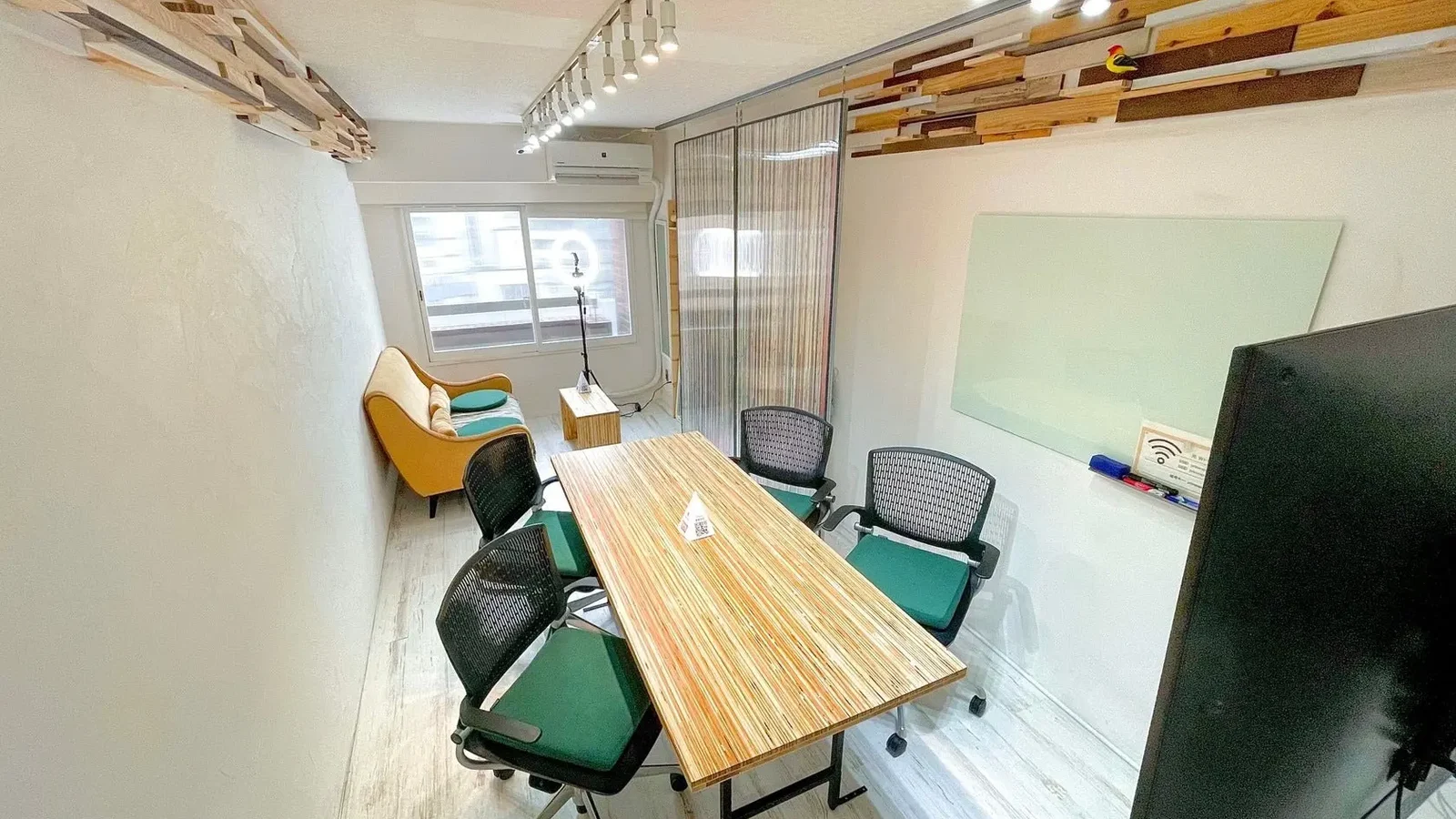 Relax BAR 池袋西口