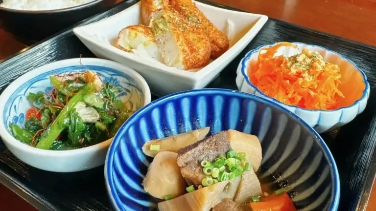 牛タンと日本酒 まつ田屋 伏見店